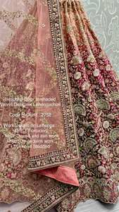 Lehenga choli ออกแบบเจ้าสาวด้วยด้ายหลายและงาน zari - Product Image 6