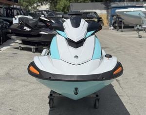 Moto Acuática Waverunner VX Cruiser 2026 con Descuento, de Fibra de Vidrio, 4 Tiempos - Product Image 2