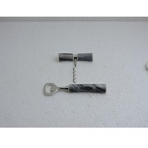 Ouvre-bouteille de bière en métal à finition antique tendance avec poignée en marbre noir, ouvre-bouteille de bière robuste, outils pour bar, accessoire de club - Product Image 1