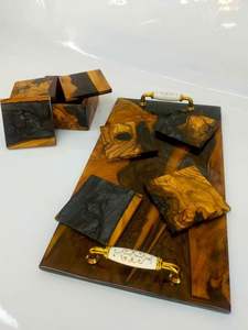 PLATEAU EN RÉSINE EPOXY EN BOIS CARRÉ Design décoratif fabuleux pour servir les aliments dans la cuisine, les restaurants et la maison. - Product Image 2