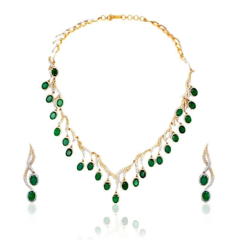 สีเขียว