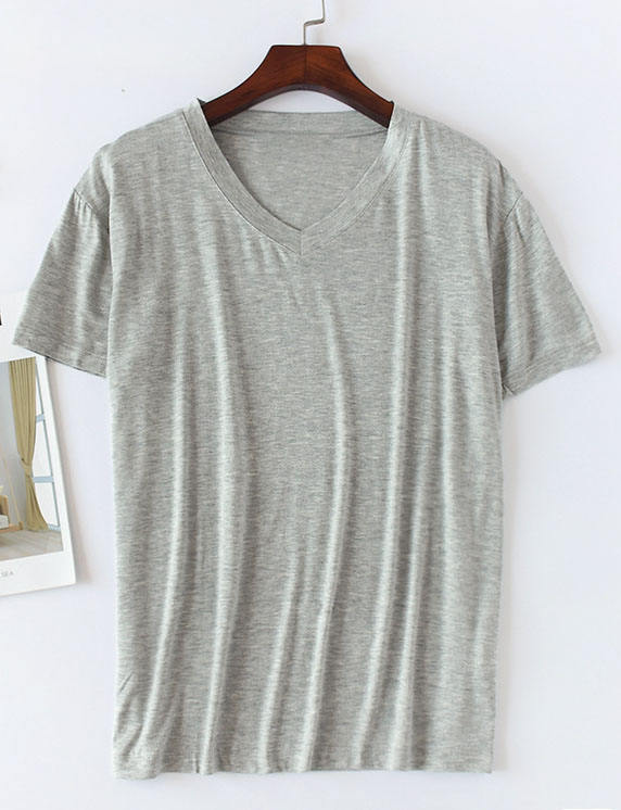 สีเทาอ่อน