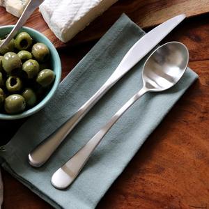 Juego de cubiertos con acabado plateado mate, cubiertos minimalistas de acero inoxidable, vajilla elegante para cocina de comedor moderna y uso diario - Product Image 3