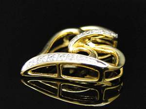 Colgante de diamante redondo de moissanita de corazón hueco de dos tonos en joyería romántica de plata S925 para mujeres y hombres - Product Image 3