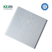 Panel de Techo Decorativo de Plástico Impermeable de 300 mm, Directo de Fábrica, para Minoristas en India