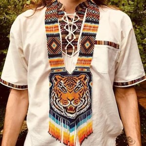 Colliers Longs Tigre de Designer Colliers Ethniques à Charme Faits à la Main pour Femmes et Filles Porter dans la Fête de Mariage, Hldi , Mehendi Porter - Product Image 1