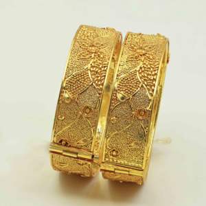 Bán buôn truyền thống kada <span class=keywords><strong>Bangles</strong></span> Dye mạ Vàng <span class=keywords><strong>Fancy</strong></span> Brass <span class=keywords><strong>Bangles</strong></span> với Floral Shape cưới thời trang trang sức - Product Image 3