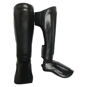 Protège-tibia de football en cuir PU Protection professionnelle Durable Flexible Confortable Sécurisé Conception légère Fermeture à boucle à crochet - Product Image 5