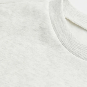 เสื้อสเวตเชิ้ตผู้หญิงขายส่ง OEM เสื้อผ้าลำลอง แห้งเร็ว ระบายอากาศได้ดี รับสกรีนโลโก้ เสื้อสเวตเชิ้ตผู้หญิงขายส่ง รับสกรีนโลโก้ - Product Image 4