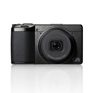 25.7MP APS-C Digital Compact <b>Camera</b> with 28mm F2.8 Lens 5-Axis Image <b>Stabilization</b> 53GB Internal Memory - Product Image 2
