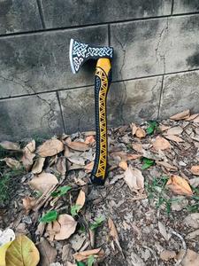 Hacha Vikinga de Acero al Carbono Forjada a Mano Personalizada de Alta Calidad de Grado Industrial con Mango de Madera y Funda de Cuero - Product Image 4