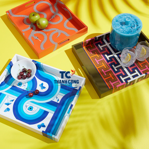 Exportador de Vietnam de BANDEJAS DECORATIVAS LACQUER con acabado brillante duradero Opciones de diseño personalizado para compradores globales - Product Image 1