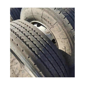 Pneus de camion d'occasion abordables pour remorques et camions lourds - Product Image 4