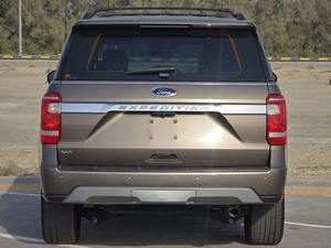 2019 Forddds Expeditionnn XLT GCC Premium d'occasion Premium avec direction à gauche et sièges en cuir Saisonnier Sales Rush - Product Image 2