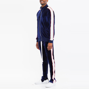 Survêtements d'hiver en velours écologique pour hommes, personnalisables en gros, avec sweat à capuche et pantalon, manches longues, couleur olive unie, poids moyen, respirants - Product Image 3
