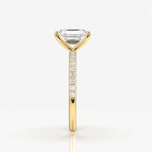 แหวนเพชรโมอิสซาไนต์ทรงเรเดียนท์คัท ทอง 18K แบบฝังเพชร - Product Image 4