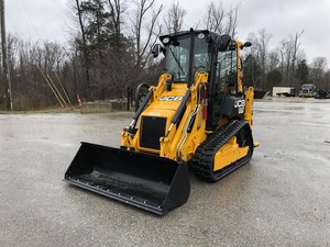 Chargeuse sur pneus JCB 50HP Mini 1CXT d'occasion avec composants essentiels pour les travaux de construction et agricoles - Product Image 5
