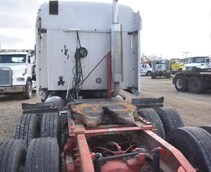 Oferta Especial 2017: Camión Semirremolque Usado For-MackS Vision CX613 con Cabina Dormitorio / Camión con Cabina Dormitorio de Techo Plano para Entrega a Todo el Mundo - Product Image 3