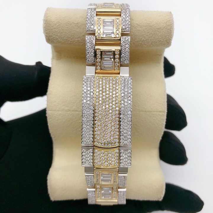 Fully Iced Out Wrist Watch with White Baguette Cut Diamond / Premium Quality Luxurious Diamond Bling Wrist Watch