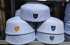 Logotipo personalizado, gorra de oración musulmana de barco Malasio de alta calidad, sombrero blanco negro para las cuatro estaciones en Bangladesh. - Product Image 5