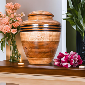 Urnes de crémation chrétiennes artisanales de haute qualité pour les cendres fournitures funéraires en gros urne en bois abordable de l'usine du Vietnam - Product Image 4