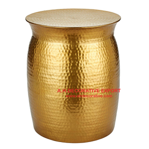 Nouvelle Table d'appoint en forme de boîte en métal couleur or Design martelé vente chaude Table à café et à thé décorative pour sol à vendre - Product Image 6