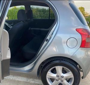 TOYOTAS YARIS USADOS DE GASOLINA, Disponibles con Volante a la Izquierda y Derecha, SUV - Product Image 5