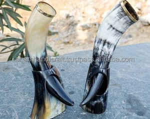 Cuerno para beber vikingo pulido respetuoso con el medio ambiente hecho a mano natural personalizado de la mejor calidad para restaurante y Hotel en casa de la India. - Product Image 4