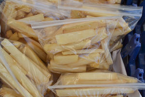 อ้อยแช่แข็งแบบพรีเมี่ยม/ปอกเปลือกอย่างเต็มที่/คุณภาพเกรดอาหาร/ใช้งานได้ทันที/แพ็คจำนวนมาก - Product Image 3