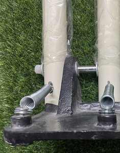 Venta al por mayor, deportes y entretenimiento, objetivo de base metálica, tocones de resorte de madera, equipo de entrenamiento de críquet de práctica de Fielding hecho en madera - Product Image 2