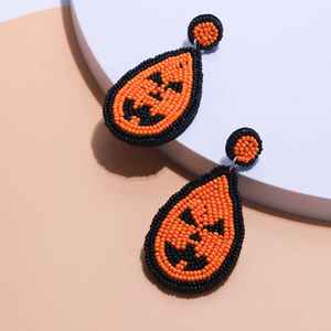 Pendientes bordados con cuentas llamativas para amantes de la moda, pendientes de cuentas bordadas hechas a mano florales para regalo de boda a bajo precio - Product Image 1