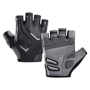 ถุงมือออกกำลังกายโพลีเอสเตอร์น้ำหนักเบาทนทานสำหรับการฝึกยกน้ำหนักและการเล่นกีฬากลางแจ้งพร้อมการรองรับการยึดเกาะที่ดีขึ้น - Product Image 3