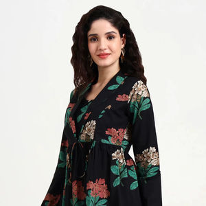 Robes mi-longues en coton 100% à imprimé floral de haute qualité, col carré, séchage rapide et écologiques, vêtements décontractés d'été pour la plage, ODM - Product Image 1