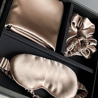 Ensemble de masque pour les yeux et de taie d'oreiller en soie satinée 100% de luxe avec un chouchou et une pochette Ensemble de sommeil avec pochette et boîte cadeau