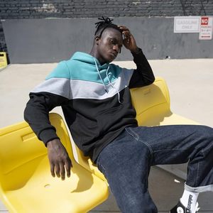 Sweat à capuche de luxe 340 GSM surdimensionné à manches longues uni - Mélange polyester/coton épais avec logo personnalisé doublé - Product Image 5