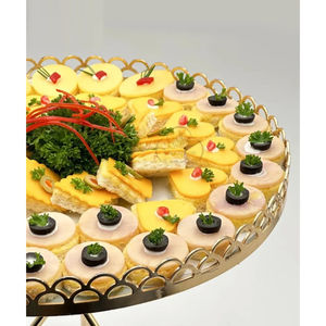 Plateau de service à chocolat en métal doré de qualité supérieure avec poignée Présentoir à chocolat en métal au design antique pour la célébration de l'Aïd - Product Image 6