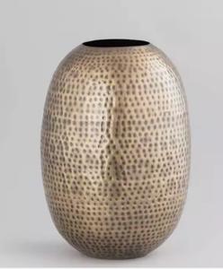 Vase à fleurs en métal doré personnalisé fabriqué à la main style moderne décoration de table en acier pour les mariages - Product Image 3