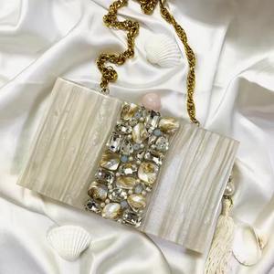 Top classement fabriqué à la main de mariée concepteur strass nacre dames pochettes à la main femmes élégant vadrouille pochette sac à main - Product Image 5