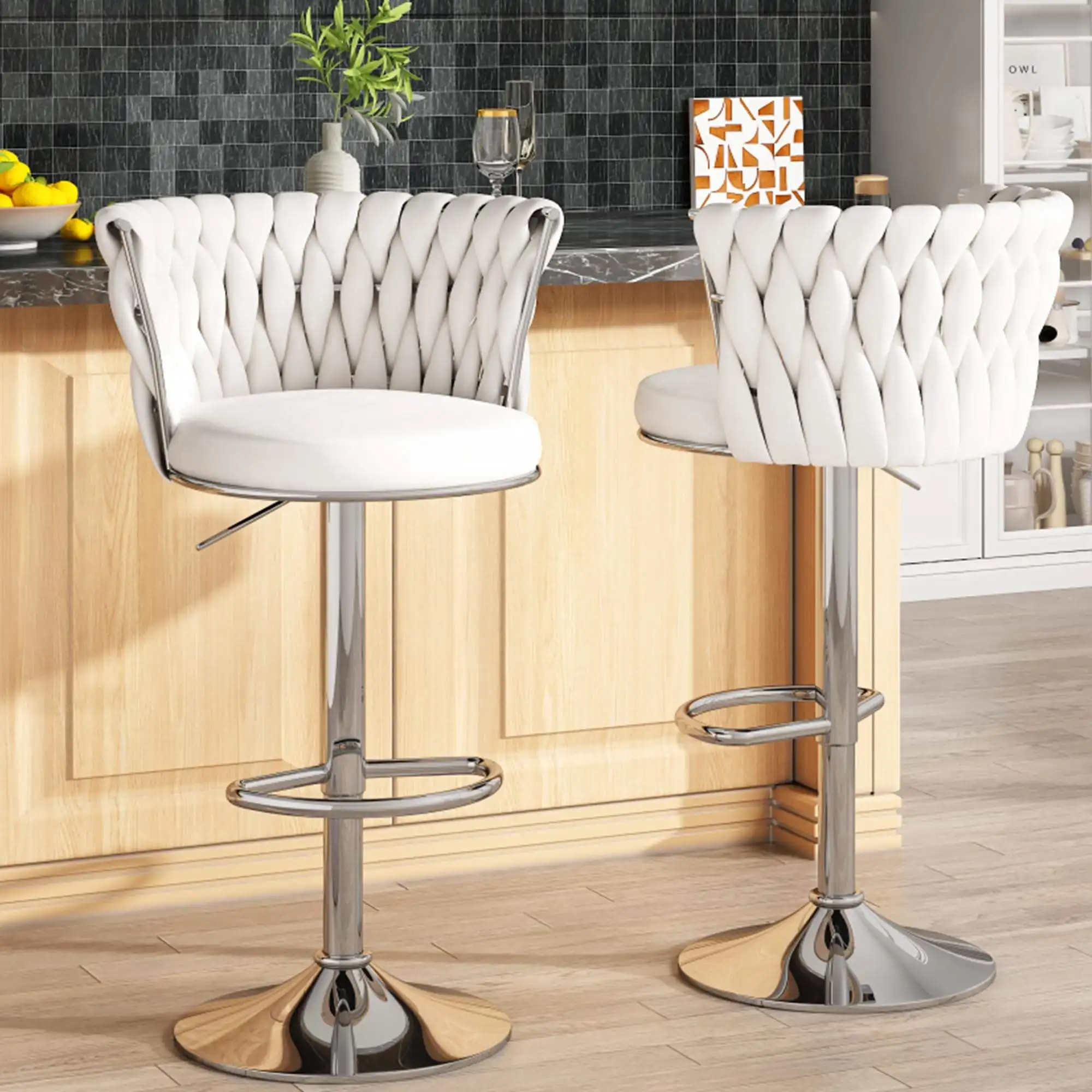 El último par de 2 Taburetes de Bar de terciopelo blanco: Taburetes de Bar giratorios de altura ajustable con elegantes sillas de bar tapizadas