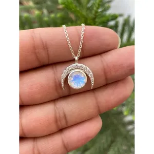 Collier en argent 925 en forme de croissant de lune pour les occasions de cadeaux - Product Image 1