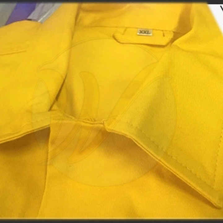 2023 Lightweight Fireproof Coverall Customized Protective Work Clothing with Reflective Safety Features Breathable Design