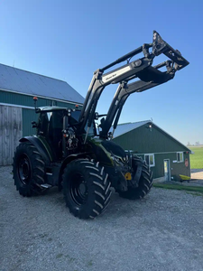 Comprar Tractor VALTRA G135 V Smart Touch con Ruedas Motrices Diésel, Potencia Nominal de 65HP, 70HP, 90HP, 100HP, Nuevo/Usado. - Product Image 1