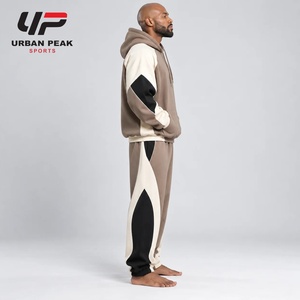 Chándal Oversize para Hombre de Diseño Personalizado con Corte Moderno, Acabado Interior Suave, Ajuste Relajado y Estilo Atlético - Product Image 2