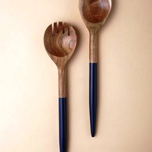 Juego de servidor de ensalada de madera con torneros Utensilios hechos a mano sostenibles de 2 piezas - Product Image 4