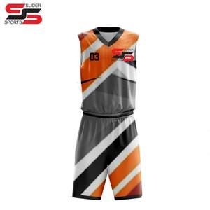 Uniforme de basket-ball tendance avec ensembles imprimés de logo personnalisé, y compris le nom de l'équipe de technique de sublimation de maillot - Product Image 1