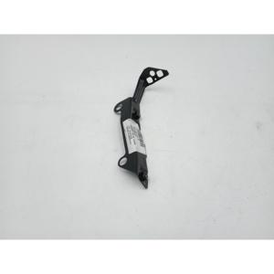 ชุดอุปกรณ์รองรับบังโคลน AUDI A3 Cabriolet Series (8V7, 8VE) (13>) รุ่น 8v0821092b - Product Image 1