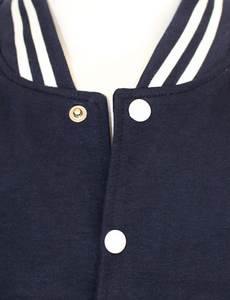 Chaqueta universitaria de precio de fábrica con colocación de logotipo frontal de diseño elegante - Product Image 6