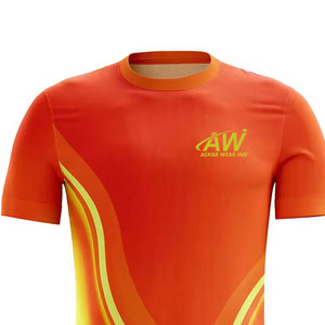 Camisetas deportivas de diseño ligero y ajuste robusto, diseñadas para brindar rendimiento, comodidad y flexibilidad en el entrenamiento. - Product Image 4