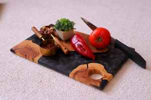 Planche à découper en bois résineuse à forte résistance, fabriquée en bois d'acacia et en bois de manguier, idéale pour la cuisine quotidienne - Product Image 3