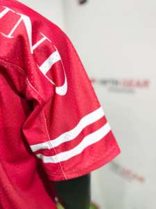 เสื้อยืดแฟนฟุตบอลอเมริกันเสื้อยืดออกแบบได้ตามต้องการหมายเลขโลโก้ทีมฤดูร้อน - Product Image 5